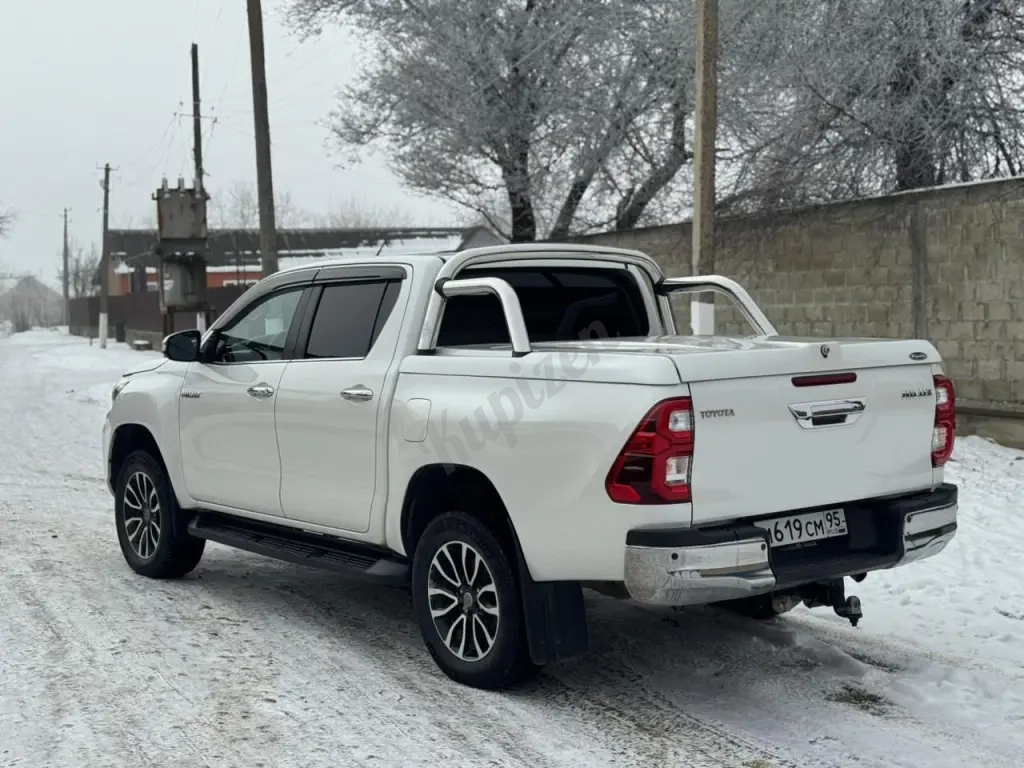 Toyota Hilux