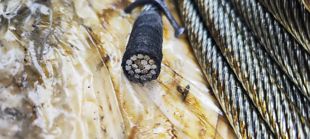 Трос на манипулятор и авто кран не крутяшийся